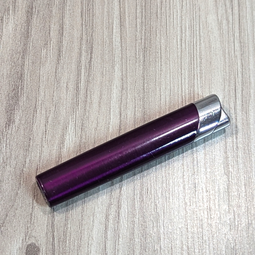 Vintage Virginia Slims Skinny Purple Metallic and Silver Refillable Lighter